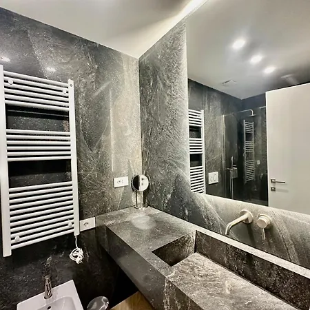 Apartment We - Volturno31, Bosco Verticale *